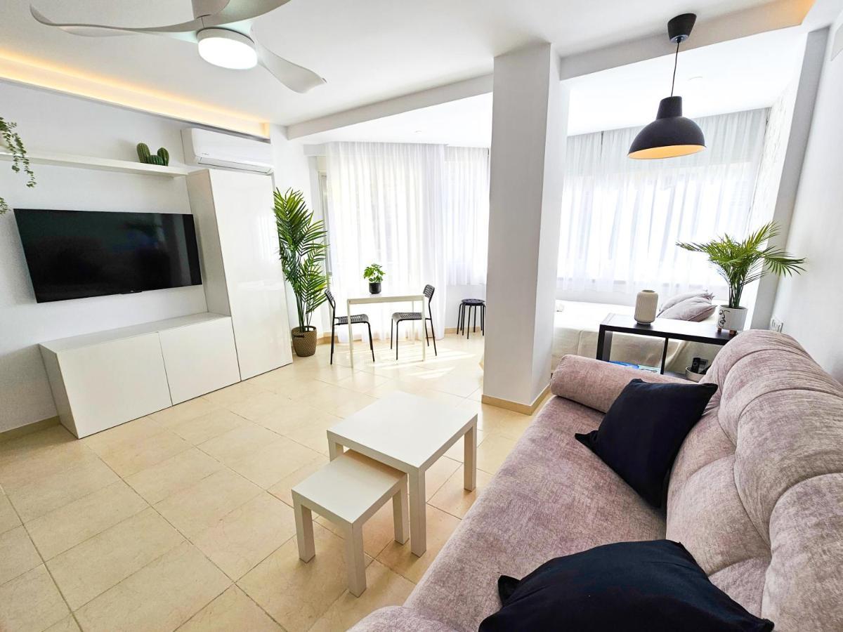 Estudio Vip Mediterraneo - Alojamientos La Torre ตอร์เรเดลมาร์ ภายนอก รูปภาพ