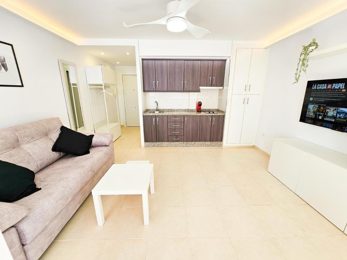 Estudio Vip Mediterraneo - Alojamientos La Torre ตอร์เรเดลมาร์ ภายนอก รูปภาพ
