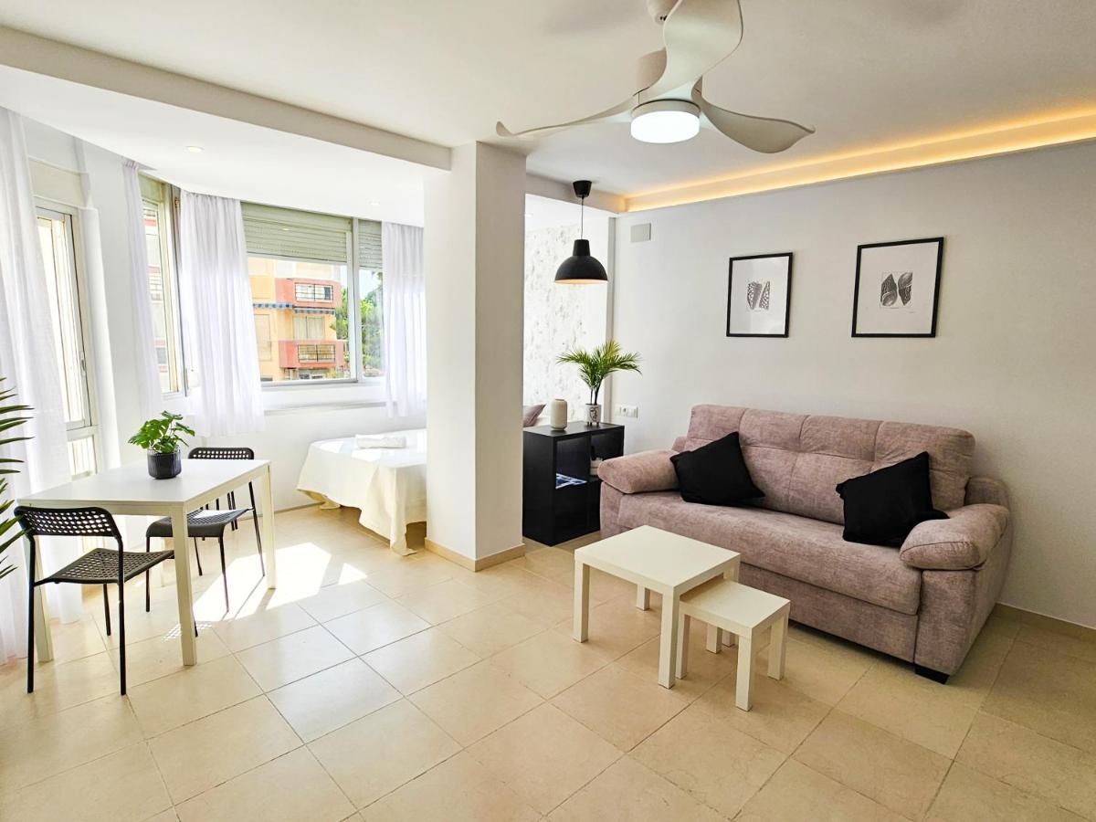 Estudio Vip Mediterraneo - Alojamientos La Torre ตอร์เรเดลมาร์ ภายนอก รูปภาพ