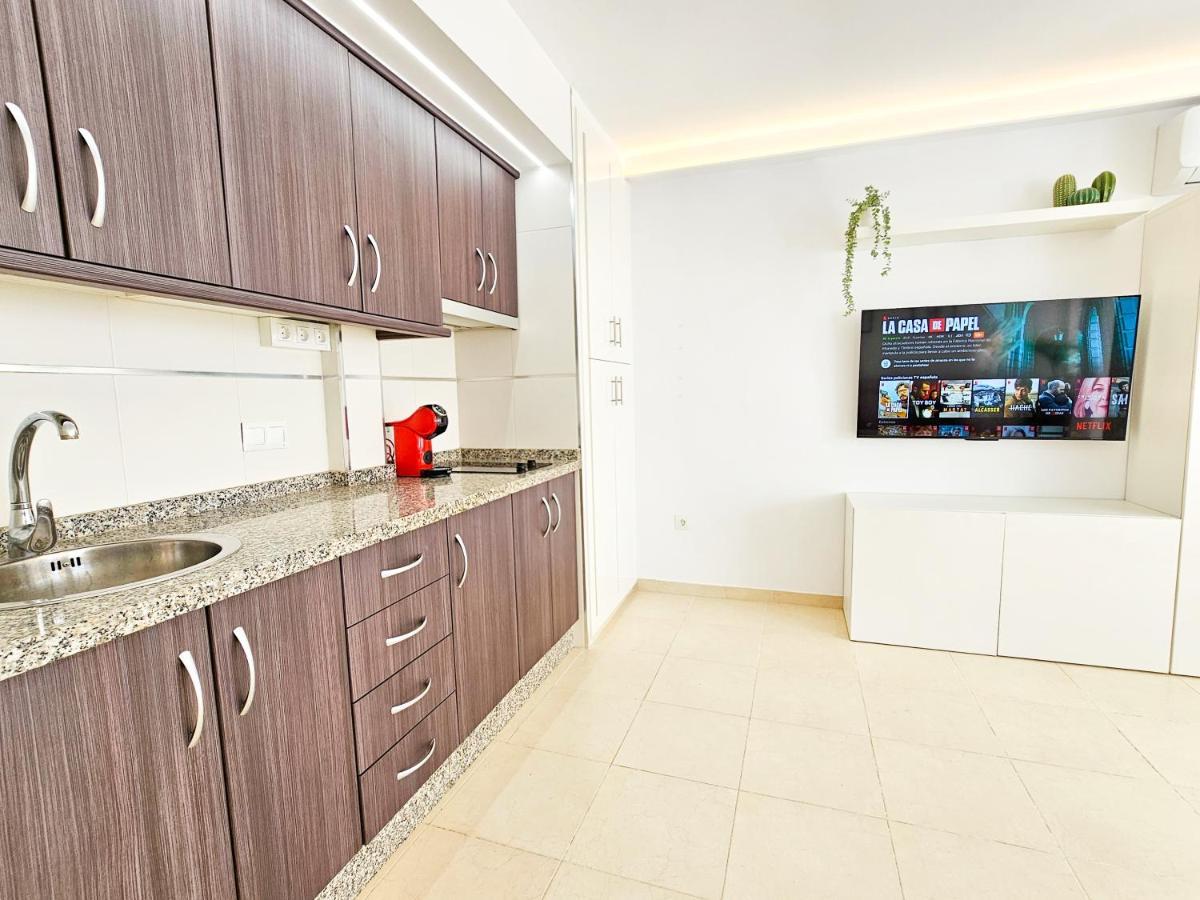 Estudio Vip Mediterraneo - Alojamientos La Torre ตอร์เรเดลมาร์ ภายนอก รูปภาพ