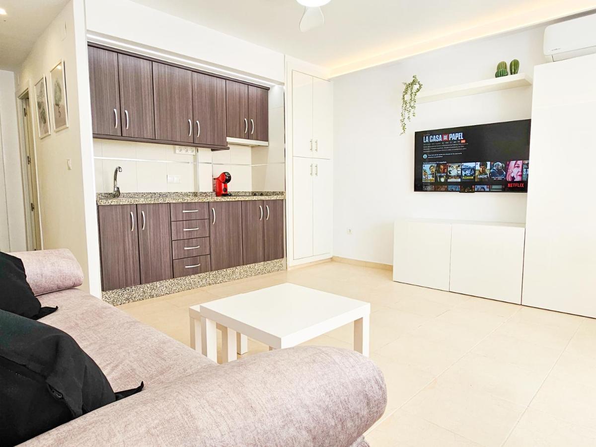 Estudio Vip Mediterraneo - Alojamientos La Torre ตอร์เรเดลมาร์ ภายนอก รูปภาพ